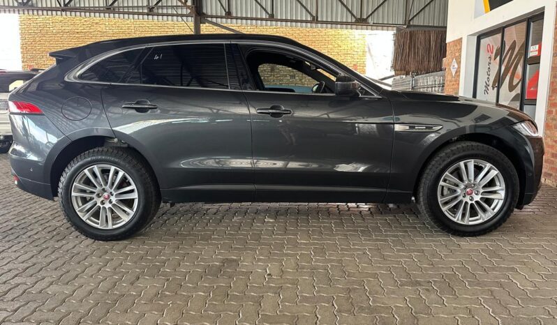 2018 Jaguar F-Pace 3.0D AWD R-Sport  (R399950) full