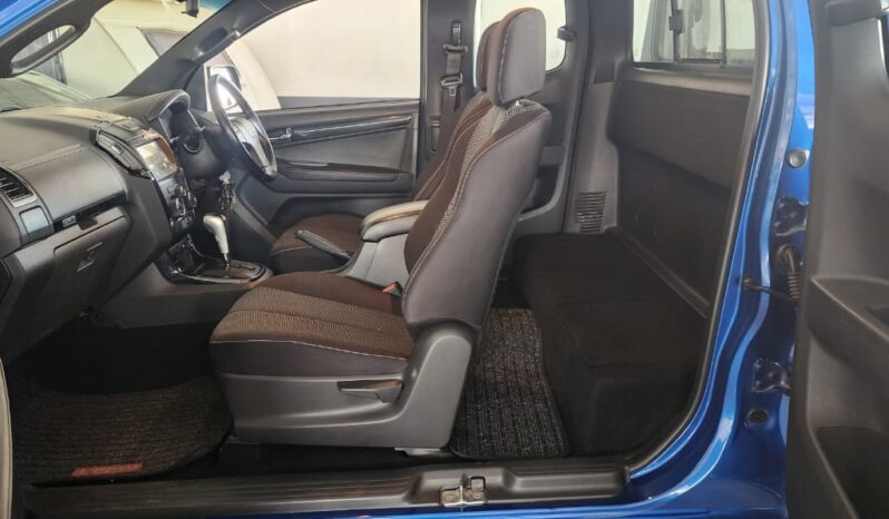 2021 Isuzu D-Max 3.0 LX Auto E/Cab (R399 950) full