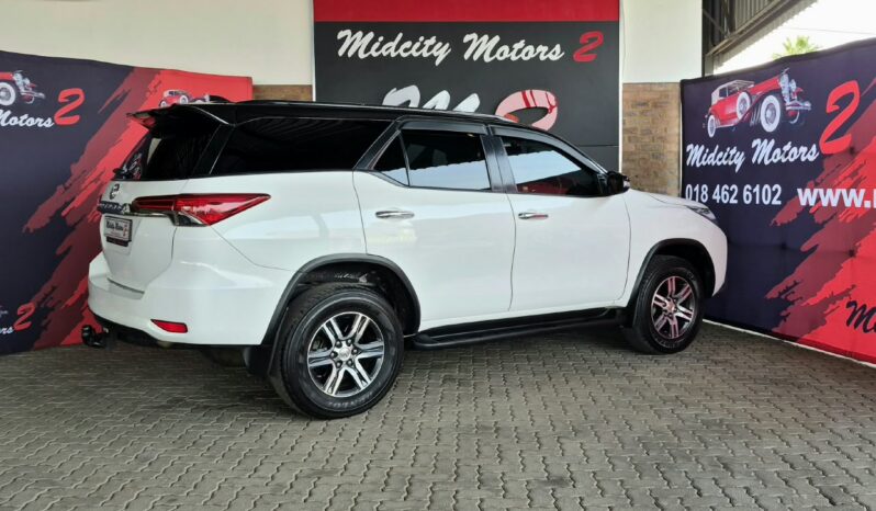 2016 Toyota Fortuner 2.8GD-6 RB A/T (R349 950) full